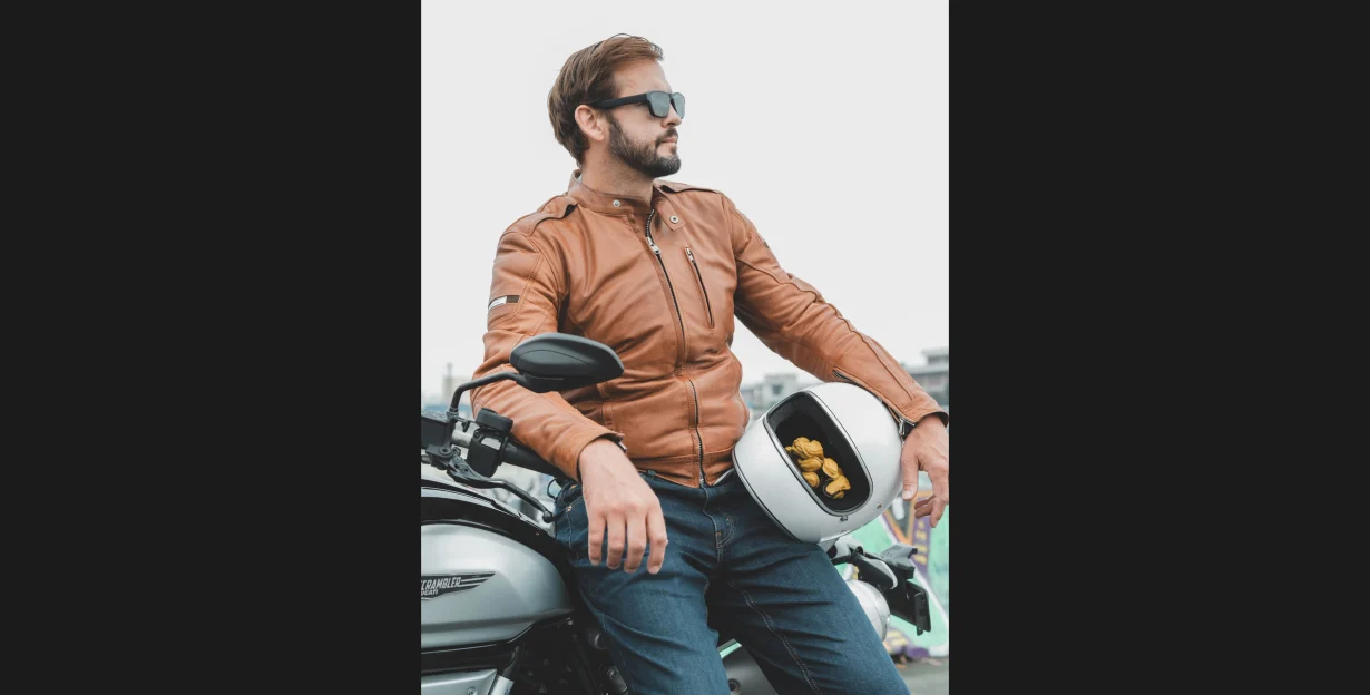 Blucap Moto Model Picture 1, view 4
